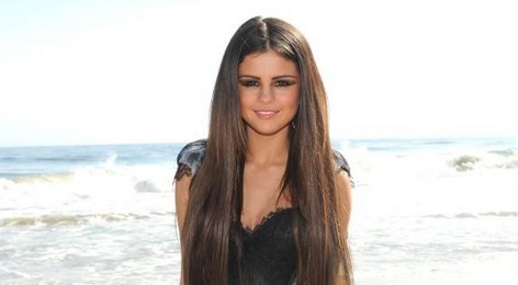 selena-gomez-com